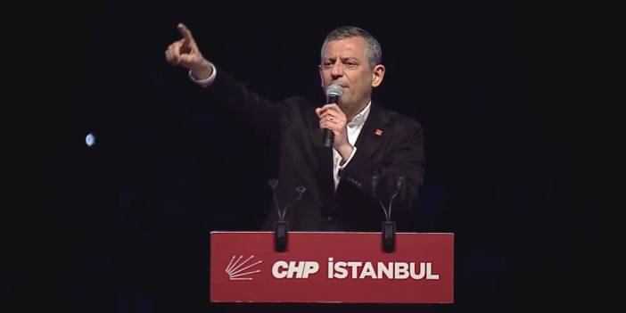 Özgür Özel, Beyazıt'ta: Bu meydan, hürriyet ve mücadelenin meydanıdır