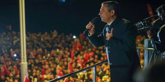 Özel'den boykot listesi: Parayı bizden kazanan ama Saray’a hizmet edenler var