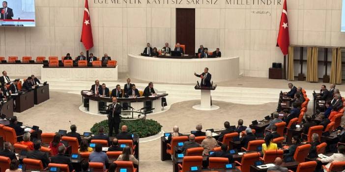 AKP'den paket turu: İnfaz paketiyle ilgili ilk bilgi DEM Parti’ye verildi