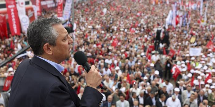 Özgür Özel: Asgari ücrete zam yapılmazsa emekçilerin kasırgası geliyor