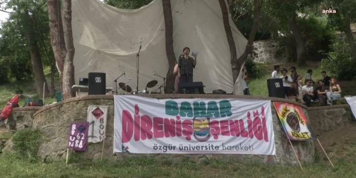 Şarkıcı Cem Akarsu, 'Cumhurbaşkanına hakaret' iddiasıyla tutuklandı