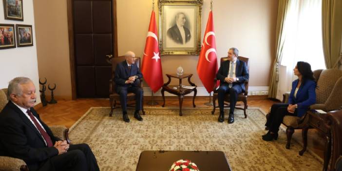 DEM Parti - MHP görüşmesi sona erdi: Bahçeli kapıda karşıladı