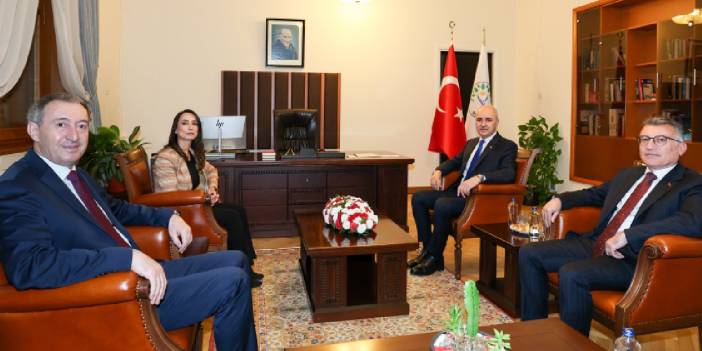 Kurtulmuş'tan DEM Parti'ye ziyaret: 'Mesele artık TBMM’de konuşulabilecek noktaya geldi'