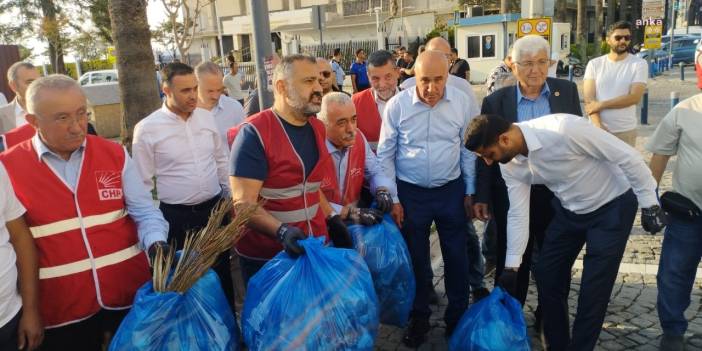 CHP İzmir İl Başkanı Aslanoğlu ve il örgütü çöpleri topladı