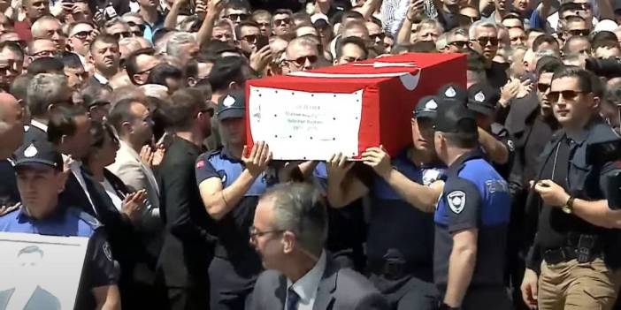 Ferdi Zeyrek son yolculuğuna uğurlandı: 'O Manisa sevdalısıydı'