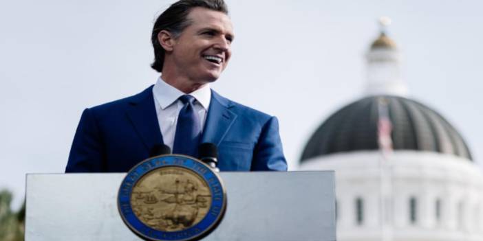 California Valisi Newson, Los Angeles'taki protestolar için harekete geçti