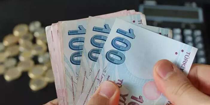 DİSK-AR: Asgari ücret 4 bin 986 lira, en düşük emekli aylığı 3 bin 552 lira eridi