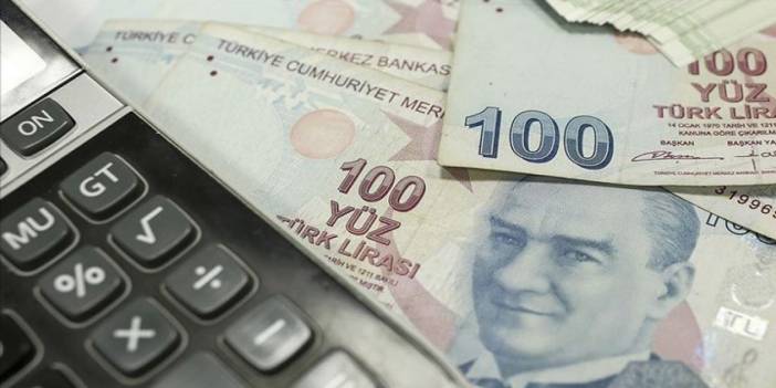 'Asgari ücreti yılda bir kez değerlendirmek emekçiye "ölün" demektir'