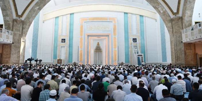 Grev hazırlığındaki işçilerin karşısına Diyanet hutbeyle çıktı: 'Kamuya ait işleri yavaşlatmak günahtır'