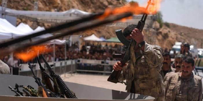 PKK'nın tarihi silah imha töreni: Neler oldu, neler olacak?