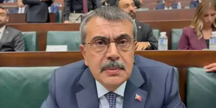 Bakan Tekin, LGS iddialarını önce reddetti sonra soruşturma açtı