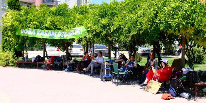 Eskişehir’de zeytinlikler için 24 saatlik yaşam nöbeti tutuldu