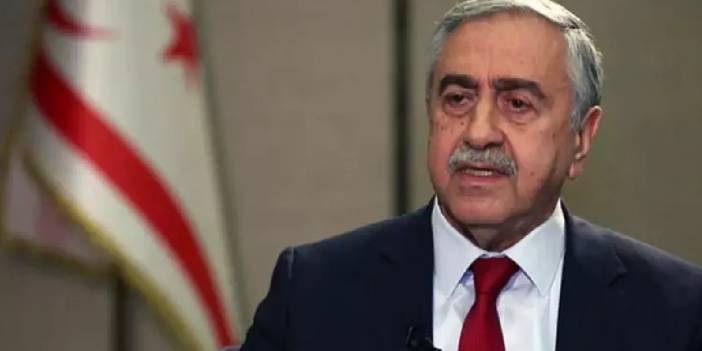 Kıbrıs'ta Külliye tartışması... Eski Cumhurbaşkanı Akıncı: “Devletlerin itibarı binalarının ihtişamı ile ölçülmez’