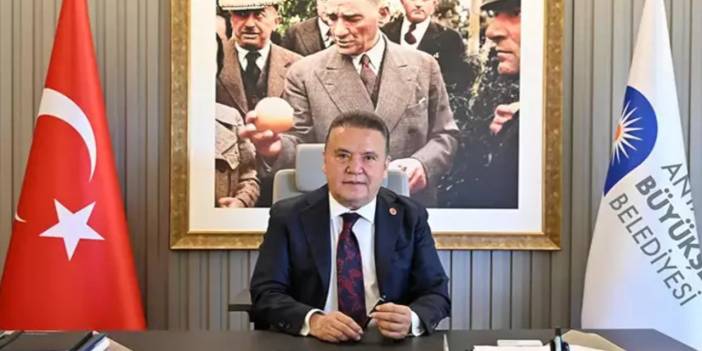 Muhittin Böcek: Günde 14 ilaç kullanıyorum, bana ev hapsini bile çok görüyorlar