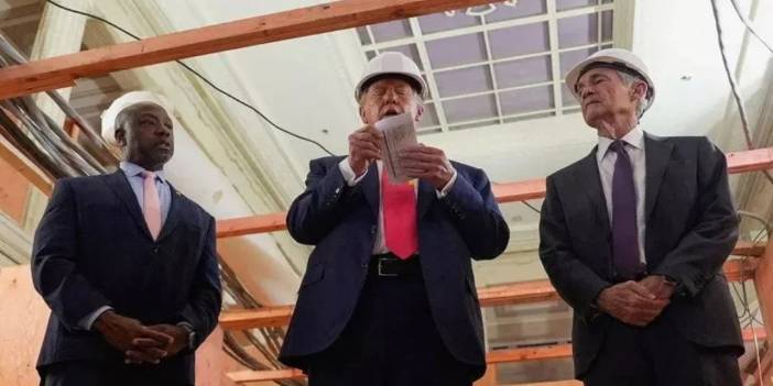 Trump ve Powell'dan kameralar önünde tartışma: 'Bu bina kaç para?'