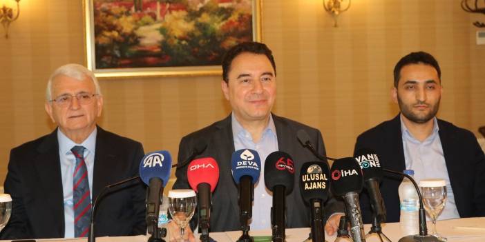 Ali Babacan: Yüzde 5 başarı ihtimali bile olsa süreci destekleriz