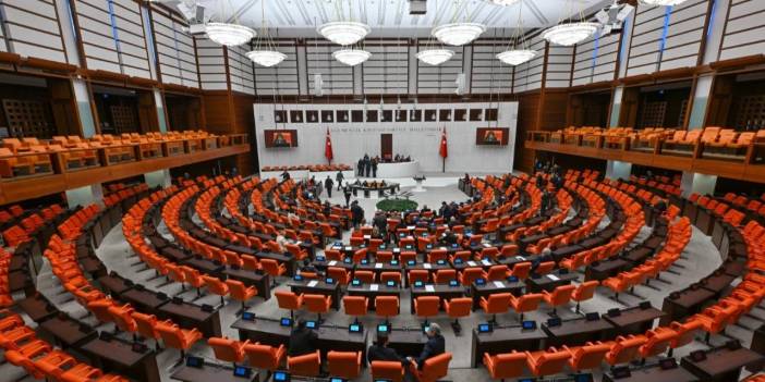 AKP’nin komisyon üyeleri açıklandı: 'Komisyon basına kapalı çalışacak'