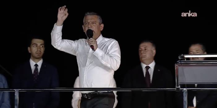 CHP lideri Özel: 'AK Parti rejiminin, pislik, paçasından akmaktadır. Bir çete İBB Davası Borsası oluşturdu, kanıtları elimizde'