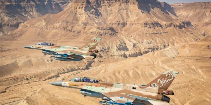 İsrail, Yemen’in başkenti Sana'da bazı noktaları vurdu