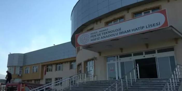 Fen liselerinin kontenjanı düşürüldü: Öğrenciler imam hatip ile özel okul kıskacında