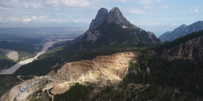 Tarihi Karaindibi Mağarası'nı tehdit eden kalker ocağının kapasite artış talebine ret