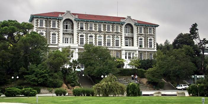 Boğaziçi’nde yeni kadrolaşma iddiası: Kadrolu öğretmenler tasfiye edildi, sendikalı çalışanlar işten çıkarıldı