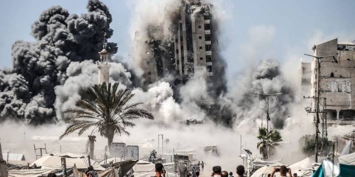 İsrail sivillerin kaldığı binayı vurdu: Ölü ya da yaralı sayısı bilinmiyor