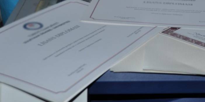 Sahte diploma davası: Sanıklar, “Rahmetlinin diplomasını kullanıyoruz” diyerek şakalaşmış