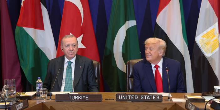 Cumhurbaşkanı Erdoğan ile Donald Trump, Gazze toplantısında bir araya geldi