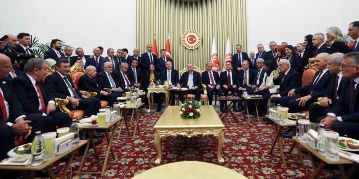 Gelecek Partisi’nden resepsiyon açıklaması: Böyle görüntüler hayra yorulmalı