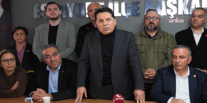 Ahmet Özer, tahliyesi sırasında İmamoğlu ile karşılaşmasını anlattı: 'Bize moral oldun'