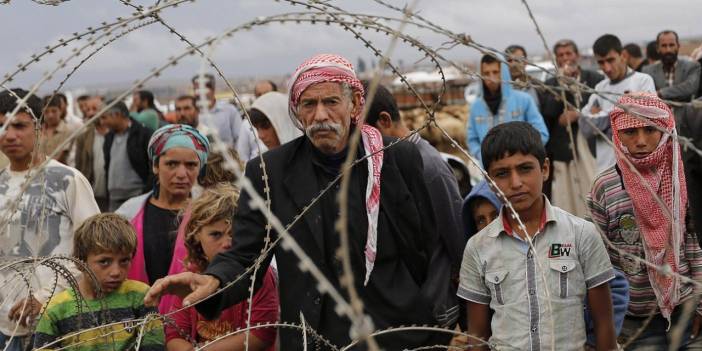 Mülteciler, İngiltere'de daimi oturum başvurusu için 20 yıl bekleyecek