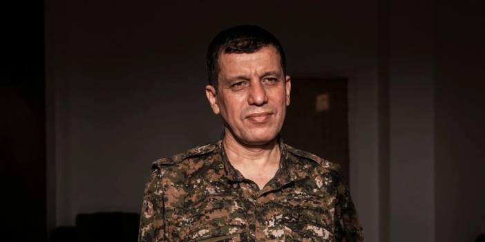 Mazlum Abdi, AKP'li vekiller ve Davutoğlu ile aynı konferansta