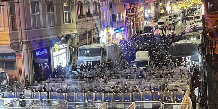 Kadınlar şiddete karşı ayakta: Taksim'de ve Türkiye'nin dört yanında eylemler...