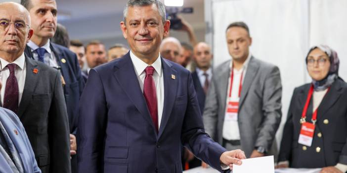 Rekor oyla yeniden seçilen Özgür Özel: Vazifemiz ülkeyi kurtarmak