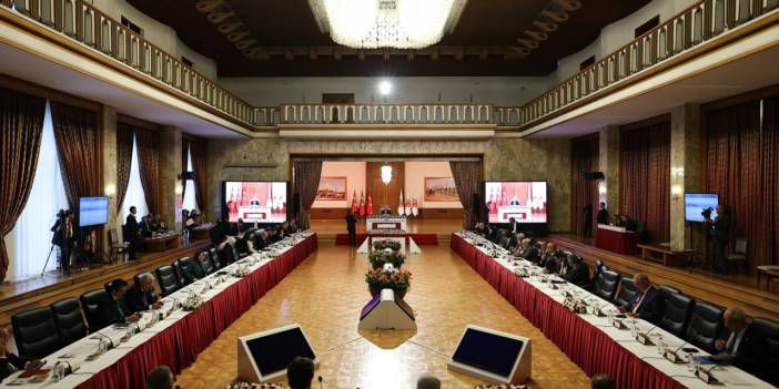 Komisyon'da Öcalan tutanakları krizi.. Numan Kurtulmuş: TBMM değil, MİT organize etti