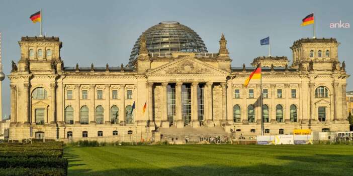 Berlin istihbaratının Türkiye dosyası: MİT Almanya'daki Türklerden bilgi ve ihbar ağı kurmaya çalışıyor