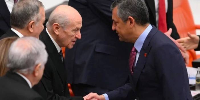 Bütçe görüşmeleri: Özel, Bahçeli ve AKP ile selamlaştı, DEM ve MHP tokalaşmadı