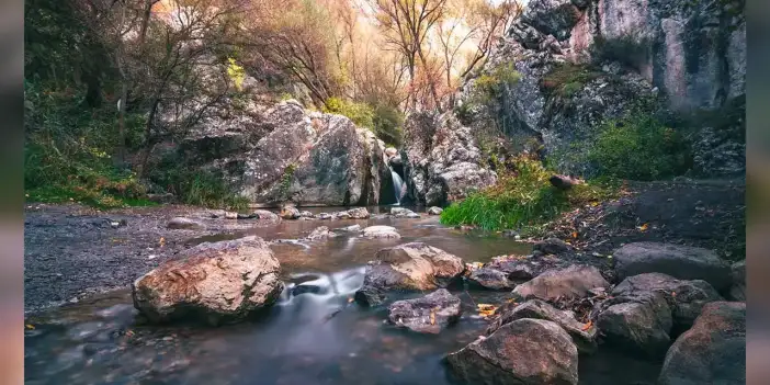 Kuşatma altındaki Kıbrıs Vadisi