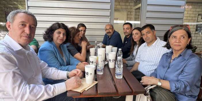 Bakırhan: Toplumsal barışın yolu sadece Kürtlerle değil, muhalefetle de barışmaktan geçiyor