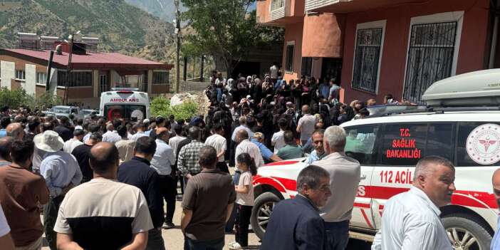 Hakkari'de uzman çavuş ailesinden 4 kişiyi öldürüp, intihar girişiminde bulundu
