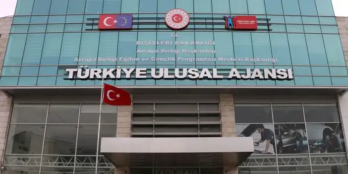 AB'nin gençlik hibelerinde dini eğitim hattı: TÜGVA, TÜRGEV, Ensar, ÖNDER ve İlim Yayma...