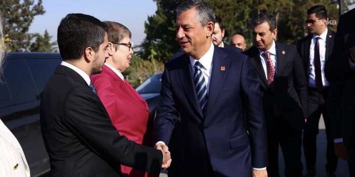 Özgür Özel, Hüseyin Can Güner’i ziyaret etti: Veremeyeceğimiz hesabımız yok