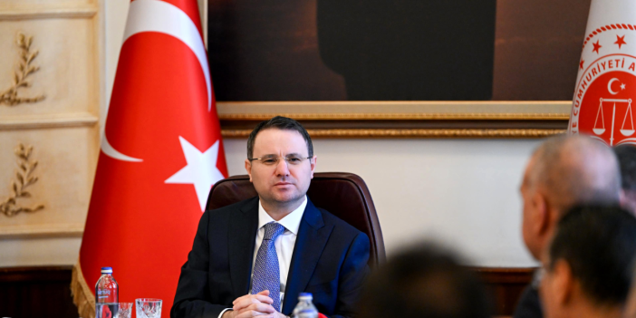 Akın Gürlek'ten "süreç" açıklaması: Ülkemiz için bembeyaz bir sayfa açılacak