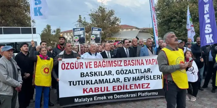 Fon skandalına, gazetecilere yönelik baskıya ve Halk TV’ye kayyım tepkisi: Malatya'da yurttaşlar ses yükseltti
