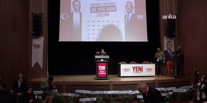 Özgür Özel: Ya otokrasi ya demokrasi, en çok 1 - 1,5 yıl sonra tarihin en kritik dönüm noktasında olacağız