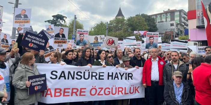 10 kentte basın özgürlüğü için eylem: “Sansüre hayır, habere özgürlük”, "Foncular dışarda, gazeteciler içerde"