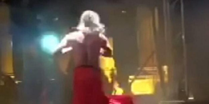 İzmir'de belediye ile AKP'nin "yarı çıplak semazen" polemiği