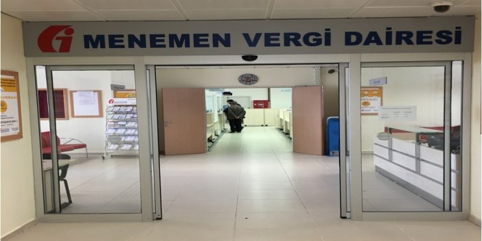 Menemen'deki Vergi Dairesi binası da TÜGVA'ya verilmiş