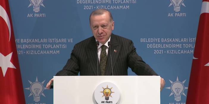 Erdoğan AKP'li belediye başkanlarına seslendi: Kendinize ve bize söz getirecek lüks, şatafat, israf görüntüsüne meydan vermeyin